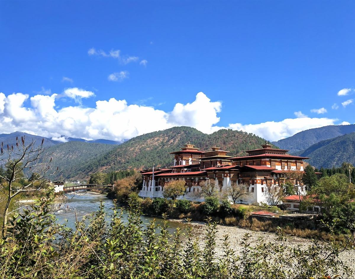 Royal Bhutan Tour